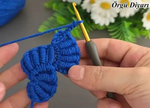 Tığ İşi Yaprak Motifli Örgü Modeli-İlk motifin oluşturulma aşaması
